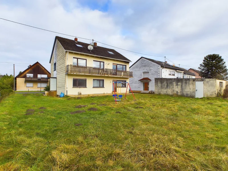 Vielfältiges Zweifamilienhaus in Völklingen-Lauterbach