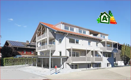 Südwestansicht - Wohnung kaufen in Nesselwang - 2,5 Zi-Etagenwohnung! TOP Ausstattung! Top Energiewert KFW40EE