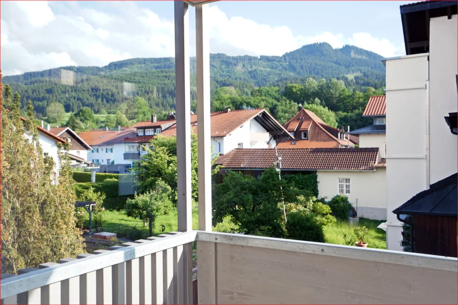 Whg 4 Balkon mit Bergsicht