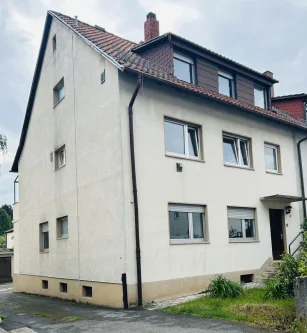 Hausansicht - Wohnung kaufen in Mannheim - RESERVIERT !Charmante Eigentumswohnung mit Balkon und Garage in bester Lage !