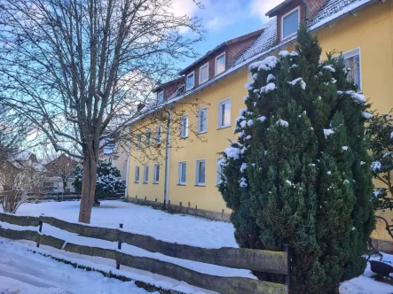 Außenansicht - Haus kaufen in Großalmerode - Kapitalanlage Aufgepasst !! 7 % Rendite - 8 Sanierte Wohnungen - Mehrfamilienhaus