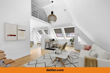Wohnzimmer visualisiert - Wohnung kaufen in Berlin / Wilhelmstadt - Lichtdurchflutete Dachgeschosswohnung in Denkmalensemble