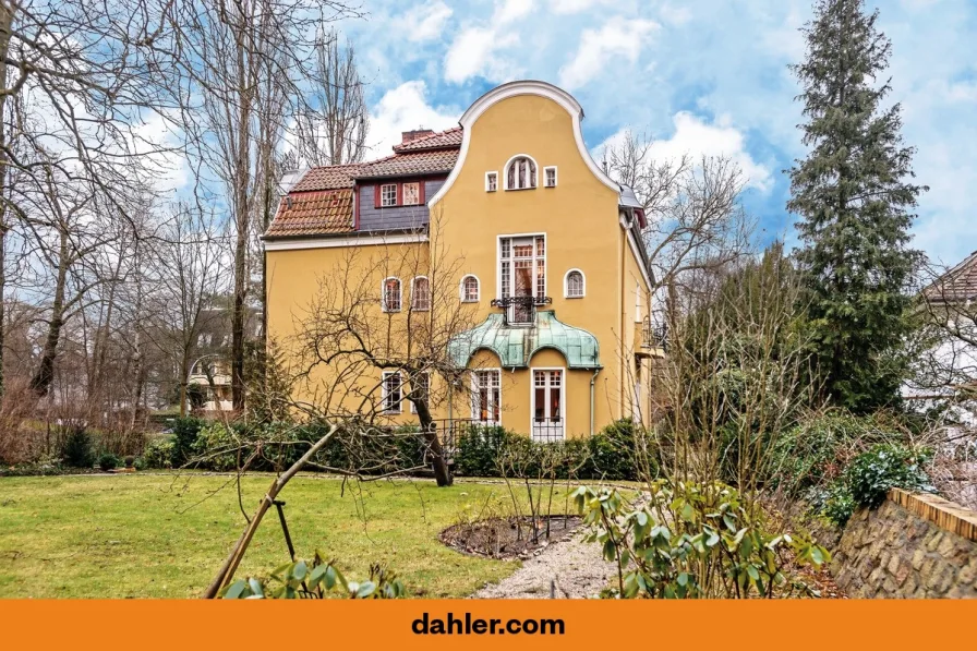 Außenansicht - Haus kaufen in Berlin / Grunewald - Traumhafte denkmalgeschützte Jugendstil-Villa im Herzen Grunewalds