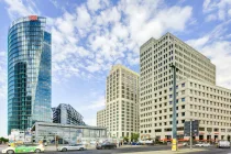 Potsdamer Platz mit Blick zum Beisheim und Sony Center