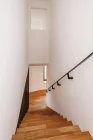 Treppe zum unteren Wohnbereich