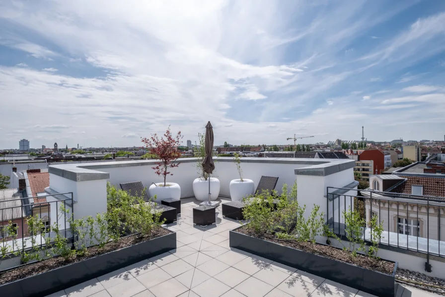 Aufdachterrasse mit Loungemöbel