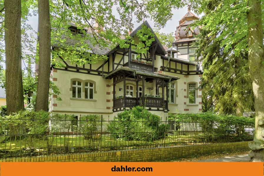 Günderzeit - Turmvilla - Haus kaufen in Berlin / Schlachtensee - Herrschaftliche Gründerzeit - Turmvilla mit historischer Orangerie, fußläufig zum Schlachtensee