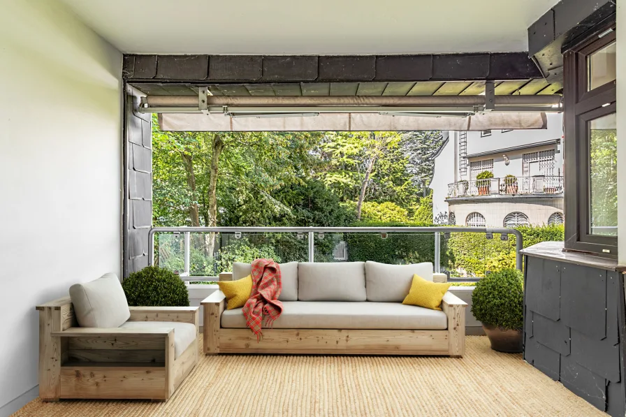 Balkon mit Blick ins Grüne