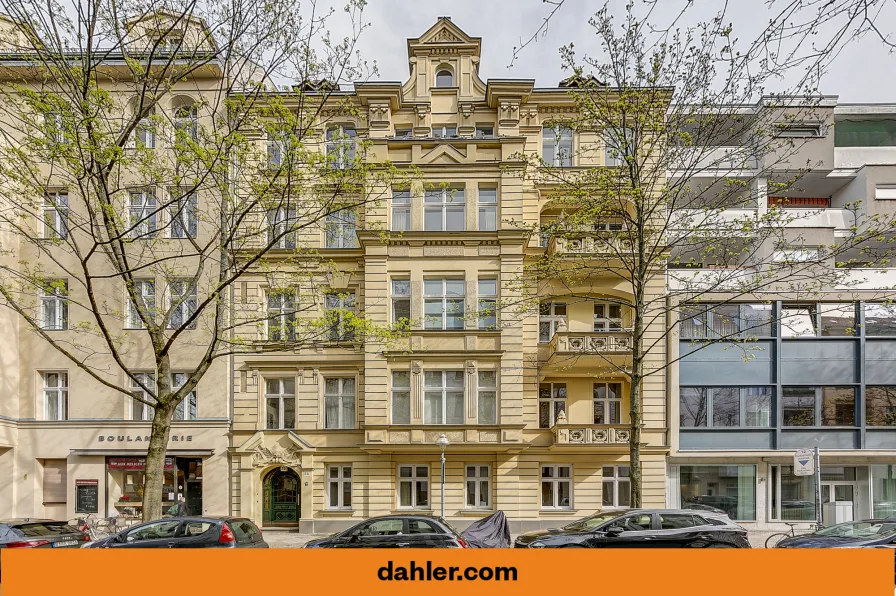 Historische Gebäudeansicht - Wohnung mieten in Berlin / Wilmersdorf - Exquisit möbliertes Luxus-Apartment am Ludwig-Kirch-Platz