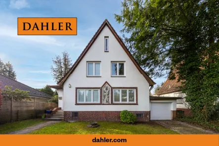  - Haus kaufen in Hamburg / Wellingsbüttel - Einfamilienhaus auf großzügigem Südgrundstück in begehrter Lage