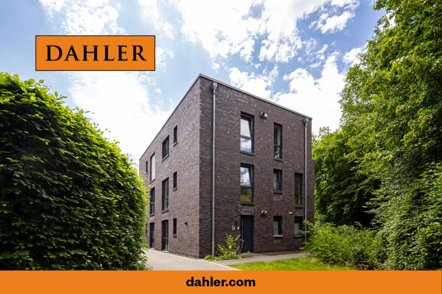  - Wohnung kaufen in Hamburg / Volksdorf - Attraktive Maisonettewohnung mit sonniger Terrasse in unmittelbarer Seenähe