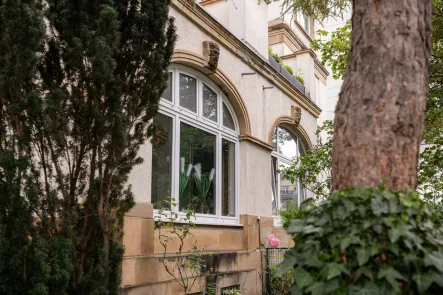 Gebäudeansicht - Zinshaus/Renditeobjekt kaufen in Frankfurt am Main / Westend-Süd - Charmantes Mehrfamilienhaus in exklusiver Lage im Frankfurter Westend Süd