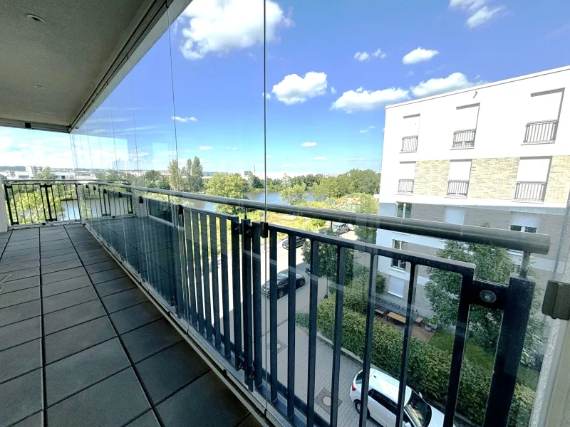 Balkon mit Mainblick 