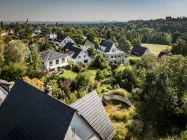 Atemberaubender Weitblick über den Maasgrund zur Frankfurter Skyline