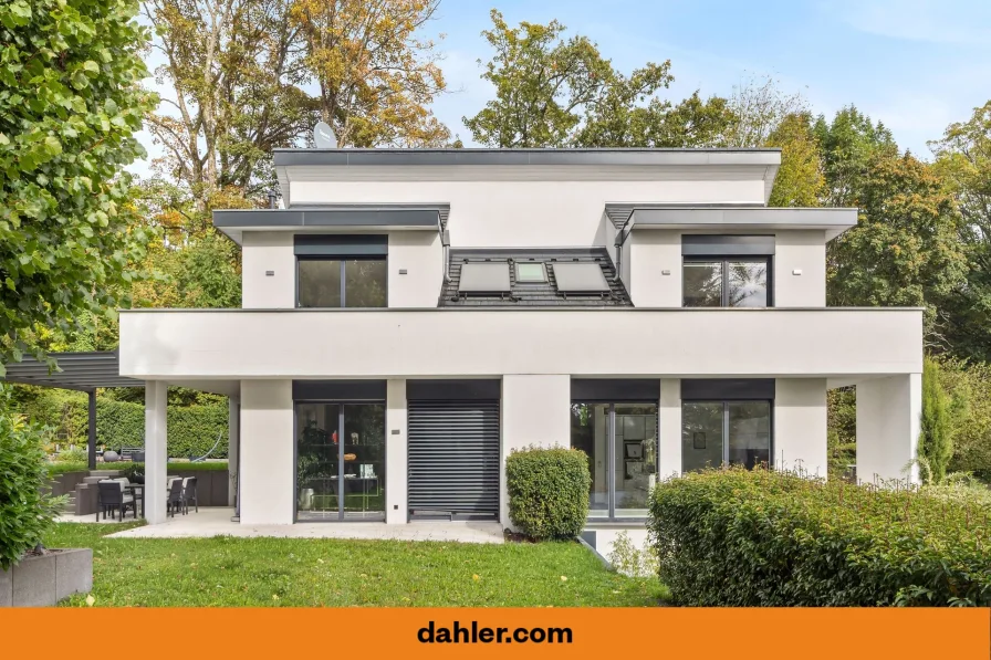 Sofort einzugsbereite, moderne Familienvilla in Bestlage - Haus kaufen in Königstein im Taunus - Moderne Familienvilla in begehrter Villenlage von Königstein-Falkenstein