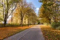 Spazierweg, Outdoor Fitness und Kita fußläufig 