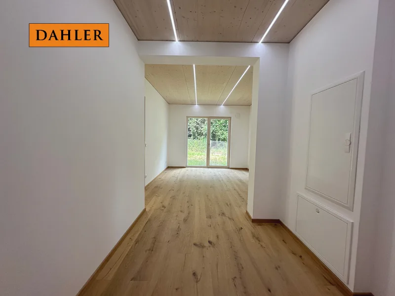 Wohnung-Nr.-1-EG-Elternbereich-Ankleide