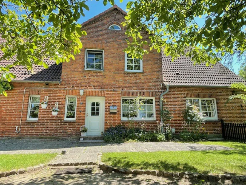  - Haus kaufen in Rüting - Charmantes Mehrfamilien- Landhaus mit großzügigem Garten