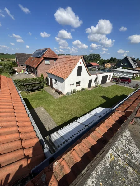 Hofblick von der Dachterrasse