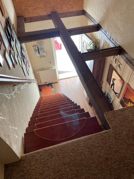 Treppe in das Dachgeschoss