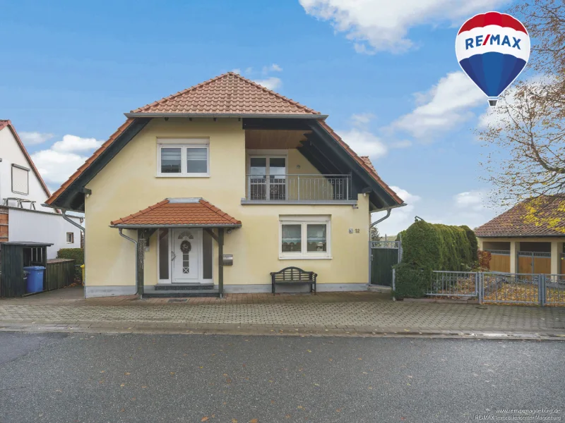 Titelbild - Haus kaufen in Elbingerode - "Harmonisches Familienparadies: Traumhaftes Einfamilienhaus mit atemberaubendem Harzpanorama"