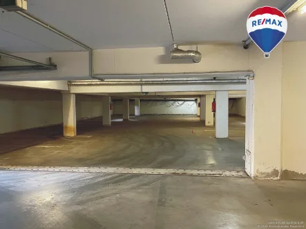 Stellplätze - Garage/Stellplatz mieten in Haldensleben - Sicherer Parkplatz für Ihr Auto! Tiefgaragenstellplatz