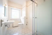 Badezimmer Wohnung 1