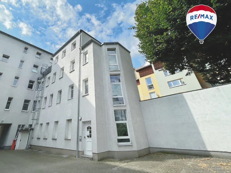 Außenansicht - Wohnung kaufen in Magdeburg - Stilvolle Maisonette in bester Lage – Ihre Investitionsperspektive