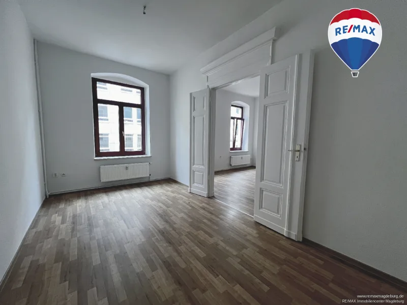 Schlafzimmer - Wohnung mieten in Magdeburg - Charmante 3-Zimmer-Wohnung am Hasselbachplatz in Magdeburg – ideal zum Wohlfühlen!