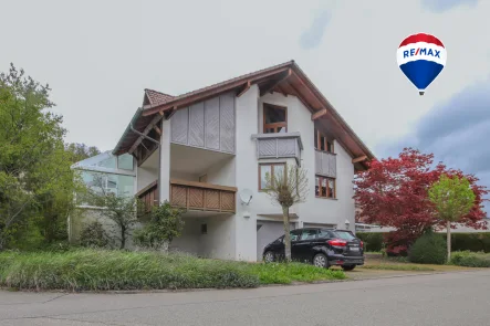 Außen - Haus kaufen in Stühlingen - Neuwertiges Einfamilienhaus mit Ausbaupotential in Stühlingen