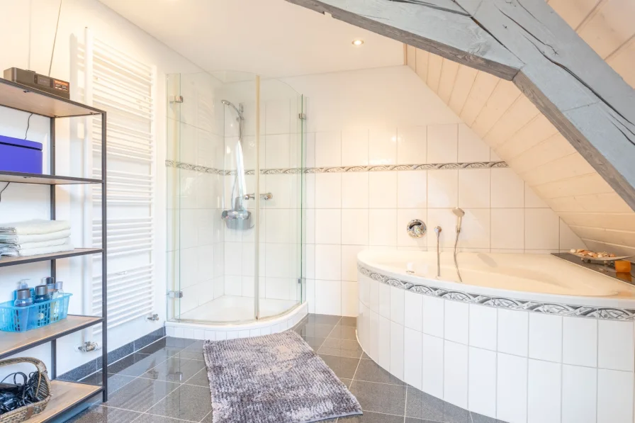 Badezimmer DG