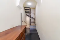 Treppe 1 Erdgeschoss - 1 Obergeschoss 