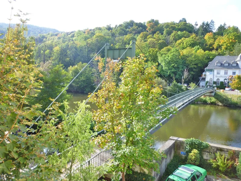 Blick auf die Parkplätze