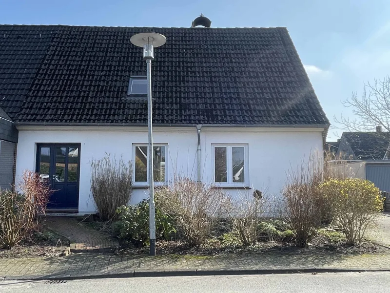  - Haus kaufen in Oldenburg - Charmante Doppelhaushälfte in Eversten!