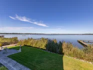 Herrliche Aussicht auf den See hinüber nach Dreibergen