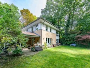 Garten mit Blick auf die Terrasse