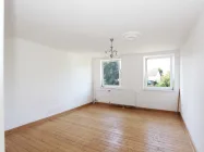 Großzügiges Schlafzimmer