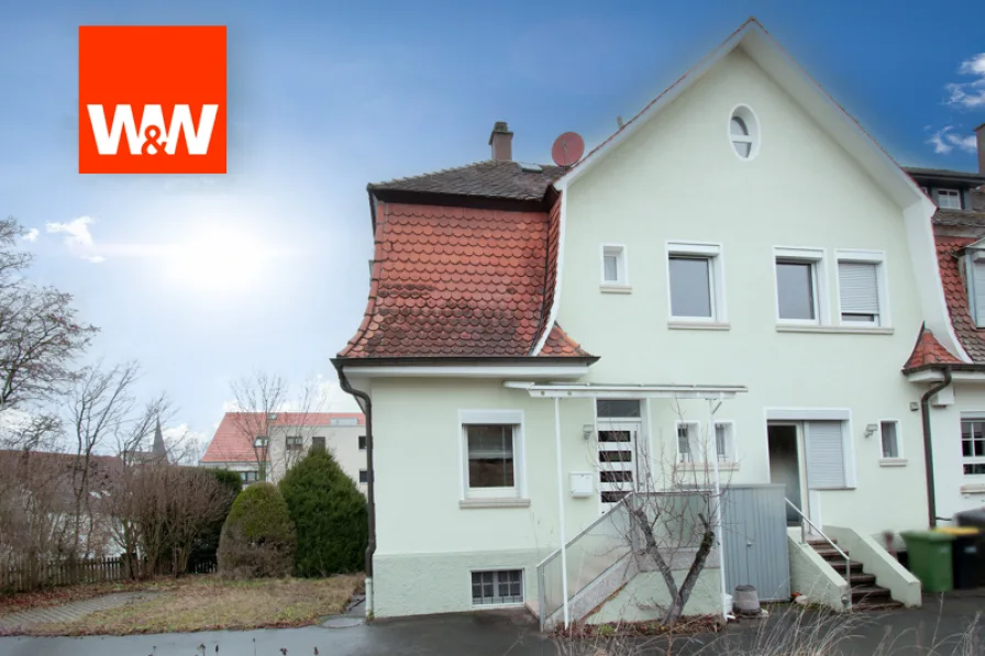 Ansicht - Haus kaufen in Marbach am Neckar - Für Altbauliebhaber - Charmante Doppelhaushälfte in stadtnaher Wohnlage