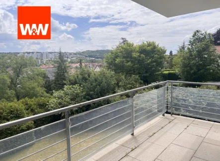 Balkon mit toller Aussicht - Wohnung mieten in Stuttgart / Feuerbach - Traumhafte Wohnung mit viel Platz und toller Aussicht