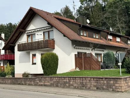  - Haus kaufen in Oppenau - Schönes Reiheneckhaus in Oppenau !