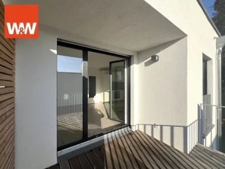 Balkon - Wohnung mieten in Ottobrunn - Erstbezug Premium Wohnung im Grünen mit Marken Einbauküche und großem Südwestbalkon