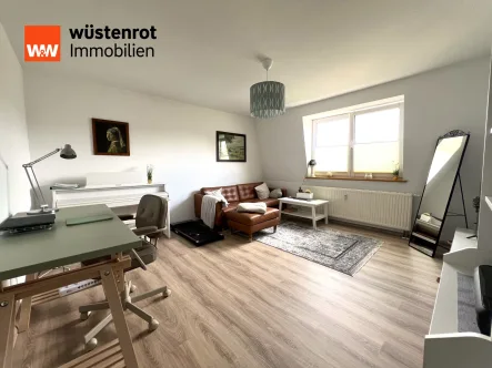 Beispielfoto Wohnzimmer - Wohnung mieten in Mittweida - Gepflegte 2-Zimmer-Wohnung in TOP Lage von Mittweida