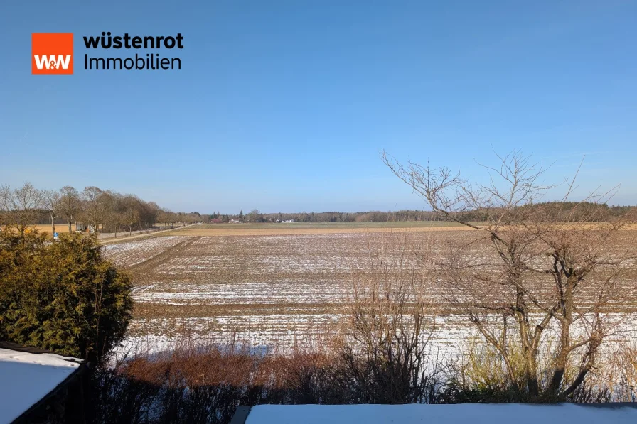 Ausblick - Haus kaufen in Sauerlach - Großzügige, familienfreundliche Doppelhaushälfte in Sauerlach