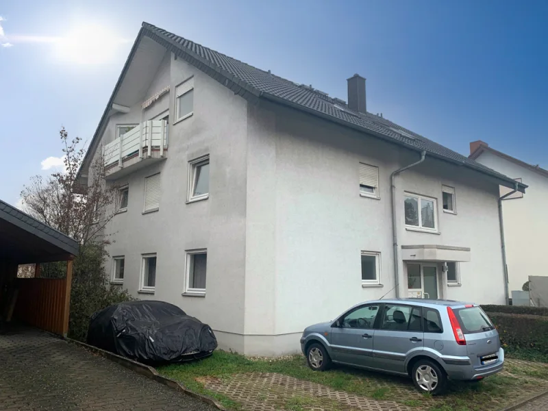 Wohnunganblick - Wohnung kaufen in Nußloch - Gepflegte Dachgeschosswohnung! Frei ab Mai 2024!