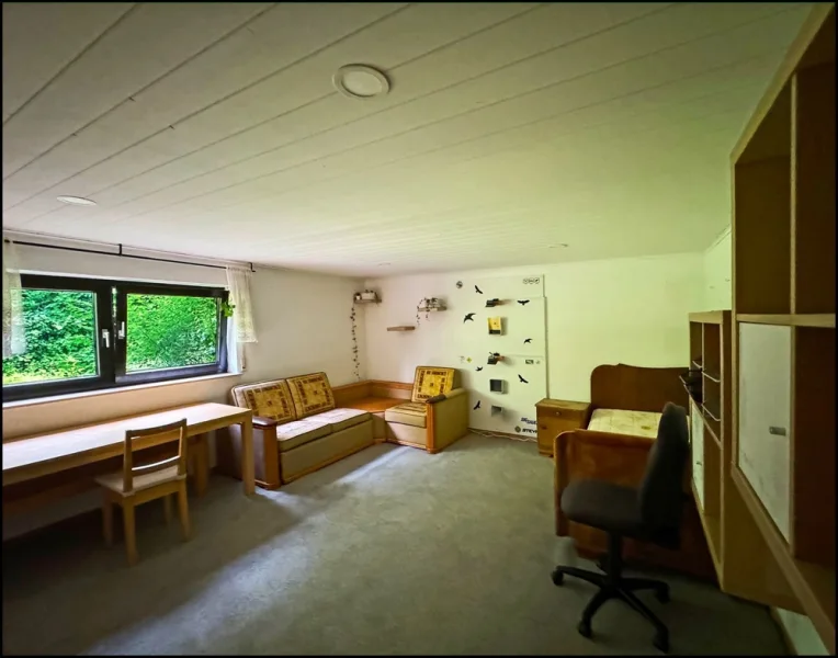 UG Schlafzimmer 2