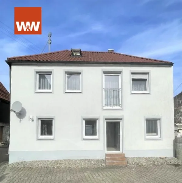 Außenbild - Haus kaufen in Schwäbisch Gmünd - Modernisiertes Zwei-/Dreifamilienhaus in Lindach, -auch als EFH nutzbar - Erwerb Nachbarhaus möglich