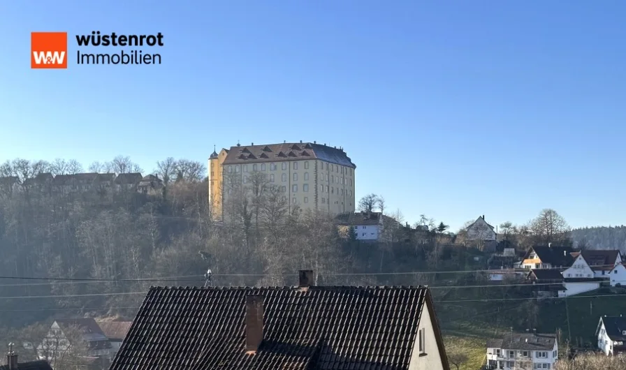 Blick auf Schloss Untergröningen