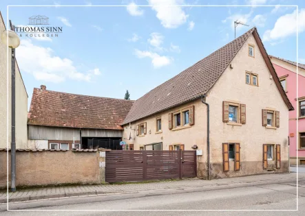  - Haus kaufen in Sulzfeld - Kernsanierung? Abriss? Viel Potenzial für Ihre Ideen!