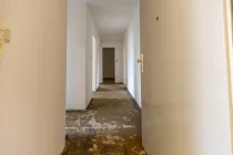 Großzügige 3-Zimmer Wohnung mit Loggia und viel Platz!