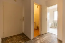 Großzügige 3-Zimmer Wohnung mit Loggia und viel Platz!